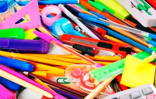 Cierres en cascada; bajan ventas en papelerías 50%