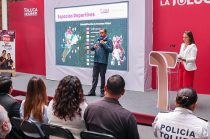 En la conferencia “La Toluqueña”, el alcalde Ricardo Moreno Bastida informó sobre la rehabilitación de espacios deportivos y el proyecto de una nueva cancha en Toluca.