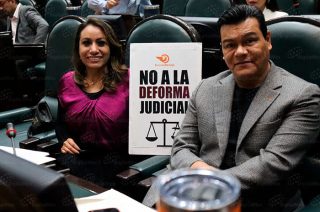 La diputada Ruth Salinas Reyes y el coordinador estatal de Movimiento Ciudadano, Juan Zepeda, señalaron que la reforma judicial del Estado de México mantiene vacíos que, a su consideración, deben corregirse para fortalecer la integración del Poder Judicial.