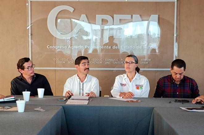 Reunión con miembros de Canaco Servytur