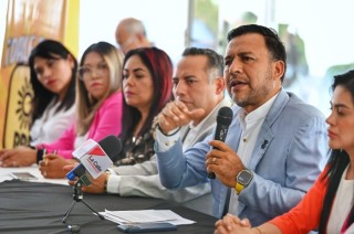 Javier Rivera, secretario del sol azteca, mencionó que es necesario esperar las determinaciones respecto de si el PRD pierde su registro como partido nacional