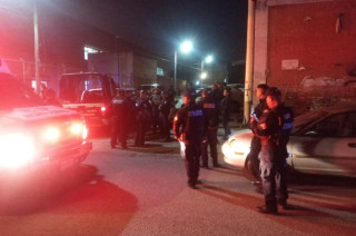 ChatGPT dijo: Policías de Ecatepec durante el enfrentamiento