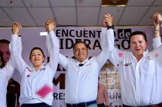 En Cacalomacán, Ricardo Moreno se compromete a devolver dignidad y esperanza a Toluca con apoyo de 1,200 nuevos liderazgos.