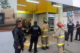 Al lugar arribaron elementos de Seguridad Pública Municipal, Protección Civil y Bomberos