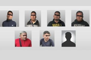Elementos de la Policía Municipal de Nezahualcóyotl detuvieron a 14 personas por su probable participación en hechos relacionados con armas de fuego, detonaciones y posesión de presuntas drogas.