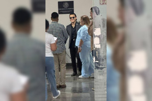 Esta demanda se dio a conocer ayer lunes 19 de mayo, cuando internautas comenzaron a subir fotografías de Christian Nodal en el Juzgado Sexto de Distrito en materia civil en la Ciudad de México. 