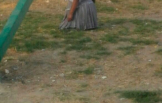 Cuelgan a mujer indígena en Parque de Xalostoc