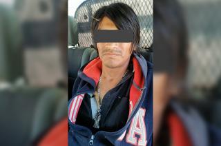 El agresor tenía cautivas a tres personas, Lucio “N” de 21 años, Carlos “N” de 17 años y a Patricia “N”.