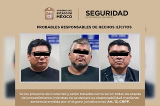 Los detenidos fueron identificados como David "N", Raúl "N" y Ubaldo "N", quienes quedaron a disposición del Ministerio Público junto con las armas aseguradas.