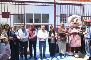 Raciel Pérez Cruz inaugura oficina de protección a adultos mayores.