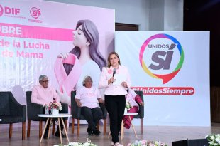 La alcaldesa Ana Muñiz Neyra destacó las acciones de prevención y acompañamiento a pacientes con cáncer durante el conversatorio de Octubre Rosa 2026.