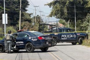 Elementos de seguridad acordonaron la zona del Camino Real a San Antonio Buenavista, en Toluca.