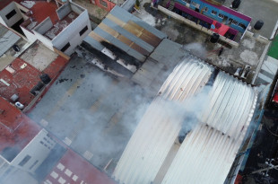 Incendio en bodega Los Queretanos, colonia La Romana, Tlalnepantla