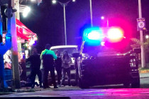 Los agresores escaparon a bordo de un automóvil tipo Tsuru en el que habían llegado.