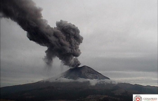 Cenapred da cuenta de nueva explosión del Popocatépetl