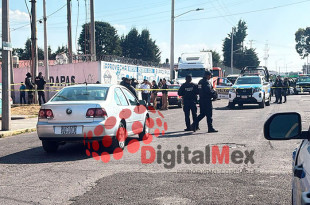 Los agresores huyeron en motocicleta.