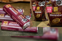 El “Chocolate del Bienestar” es adquirido directamente de pequeños productores de Chiapas y Tabasco.