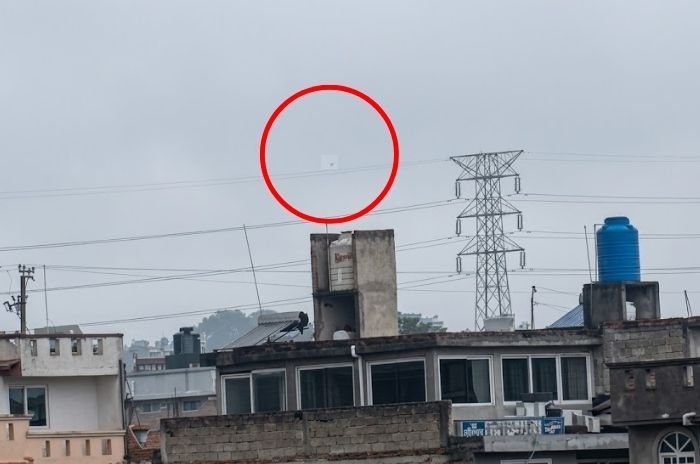 Objeto de apariencia esférica captado en el cielo de Calimaya.