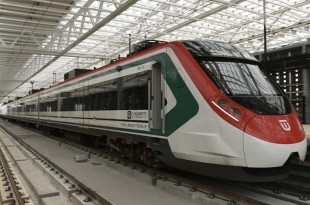 El Tren Interurbano, inaugurado parcialmente en septiembre de 2023, es una de las obras de infraestructura más importantes del país, diseñada para conectar la Ciudad de México y Toluca en menos de una hora.