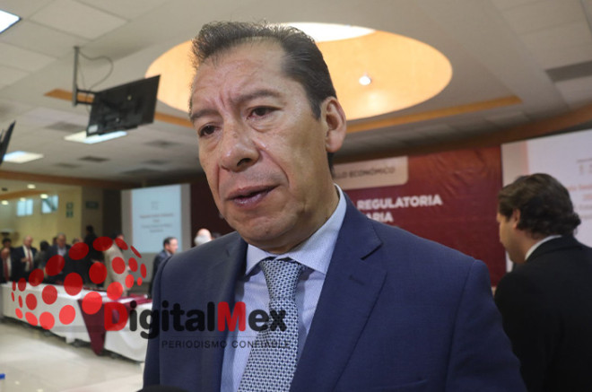 López Nava advierte que la inseguridad y los servicios ilegales agravan la crisis del sector formal del transporte.