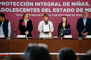 Durante un acto con representantes de la sociedad civil y autoridades estatales, Gómez Álvarez refrendó su compromiso con los 10 objetivos originales del pacto, entre los que destacan la promoción del desarrollo infantil temprano