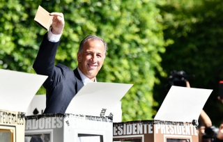 Meade dijo que en este proceso electoral está en juego el futuro del país