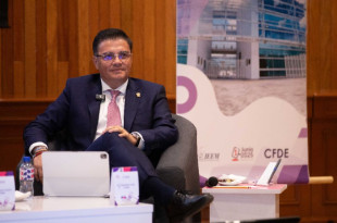 Fernando Díaz en la sesión final del IEEM