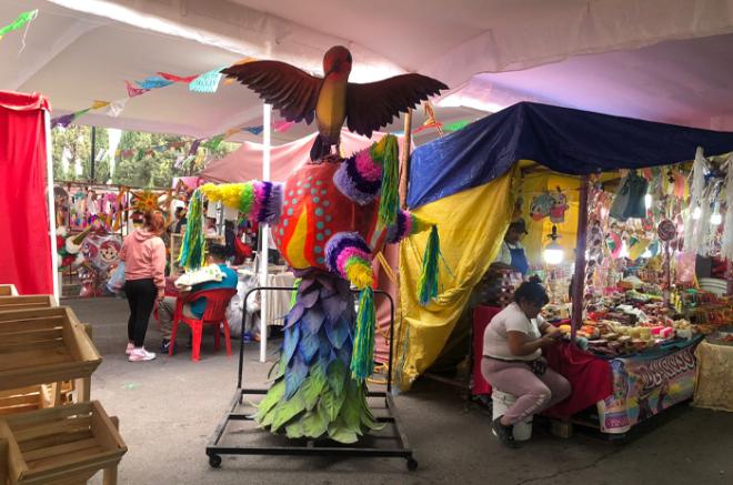 #Video: Ya Llegó La Feria De La Piñata A #Acolman