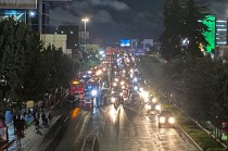 Manifestantes bloquean Paseo Tollocan